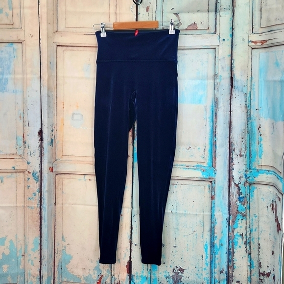 Spanx Blue Velvet Leggings - Picture 2 of 8